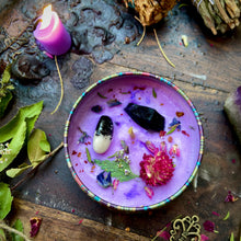 Load image into Gallery viewer, A Tale of Two Spirits Gemini Candle for Self-Acceptance