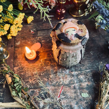 Load image into Gallery viewer, Miss Mushroom Cottage Moments Bath Brew