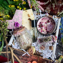 Load image into Gallery viewer, Love Thyself Self-Care Kit