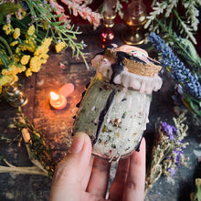 Load image into Gallery viewer, Miss Mushroom Cottage Moments Bath Brew