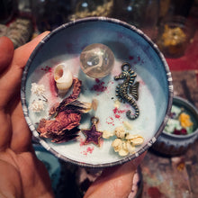 Load image into Gallery viewer, Siren Song Candle for Seduction