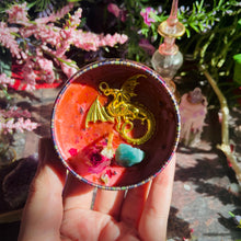 Load image into Gallery viewer, Goddess of War Candle for World Domination