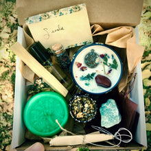 Load image into Gallery viewer, Plant Mom/Green Witch Box for Growth