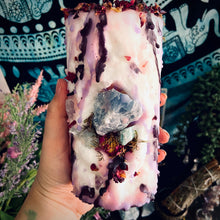 Load image into Gallery viewer, Sleep Magic Candle with Blue Calcite & Rainbow Flourite