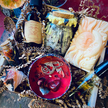 Load image into Gallery viewer, Aries Goddess of War Gift Set
