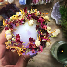 Load image into Gallery viewer, Daughter of Wind and Soil Mini Spell Candle with Smokey Quartz &amp; Citrine
