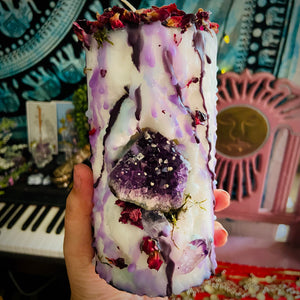 Dark Fairy Magic Candle with Amethyst & Clear Quartz