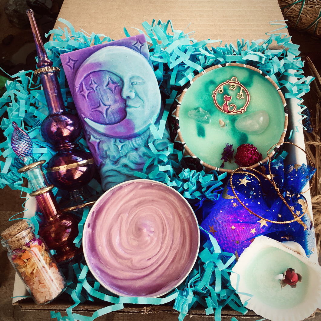 Into the Deep Pisces Gift Set