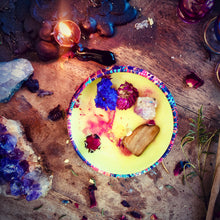Load image into Gallery viewer, Born To Shine Leo Gift Set for Vitality
