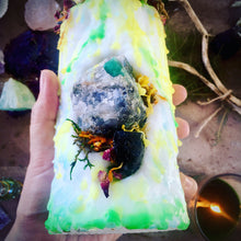 Load image into Gallery viewer, Green Queen Taurus Candle with Rough Emerald &amp; Black Tourmaline
